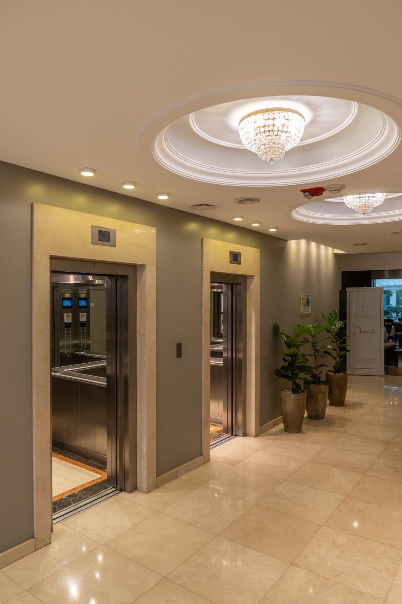 Hotel Intersur Recoleta Buenos Aires Exterior photo